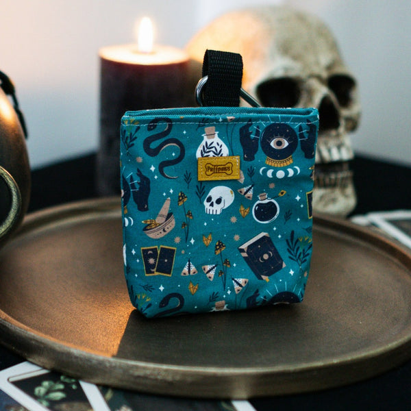 Leckerlitasche Simple - Modern Witch
