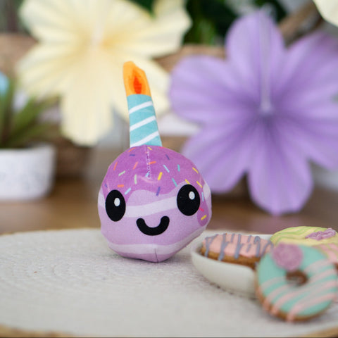Puffball  - Birthday Cake Lilac